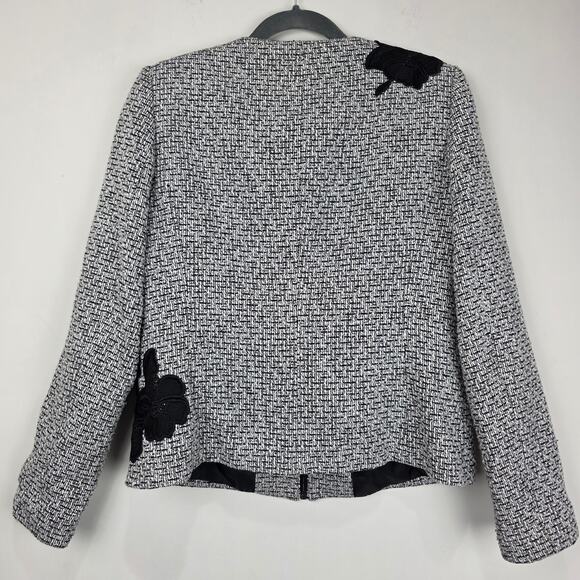 Karl Lagerfeld Paris Tweed Jacket with Contrast Appliques & Pearl Drops, Size 8 - Picture 6 of 12